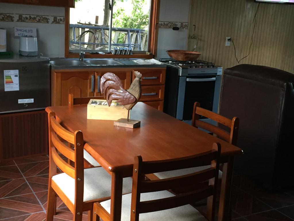 מלון פואנטה ארנס Cabanas Capitan Guillermo חדר תמונה